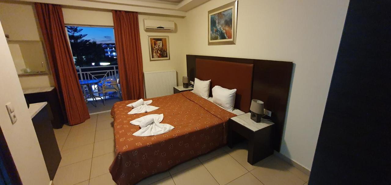 Vivian Hotel Laganas Exterior photo