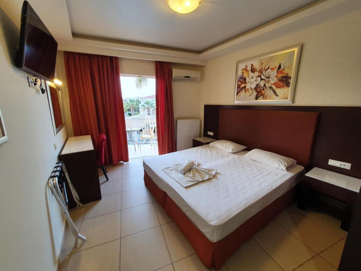 Vivian Hotel Laganas Exterior photo